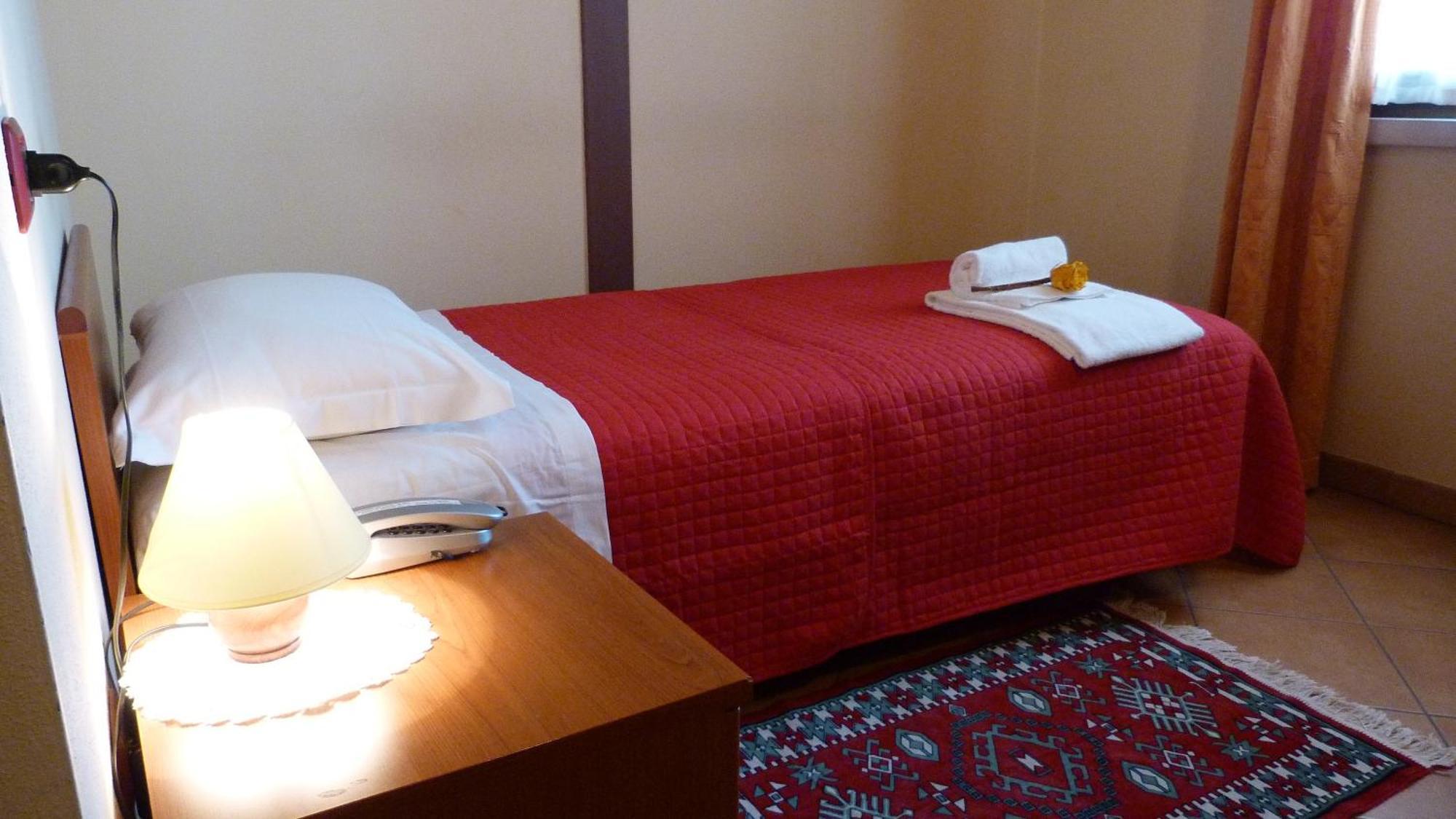 Agriturismo Ai Due Volti Dossobuono Zimmer foto