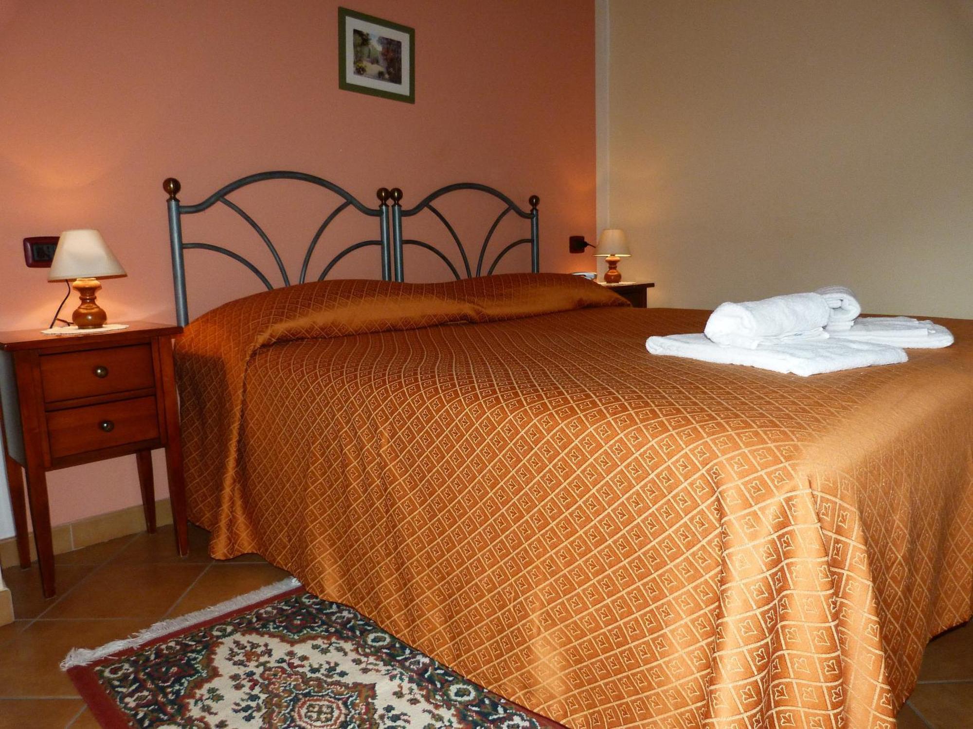Agriturismo Ai Due Volti Dossobuono Zimmer foto
