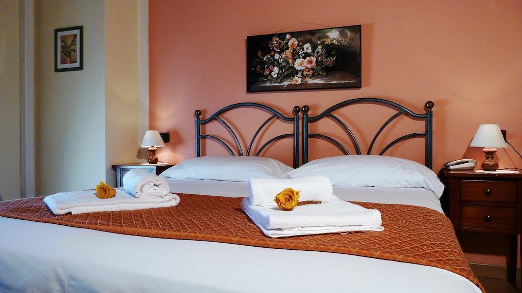 Agriturismo Ai Due Volti Dossobuono Zimmer foto