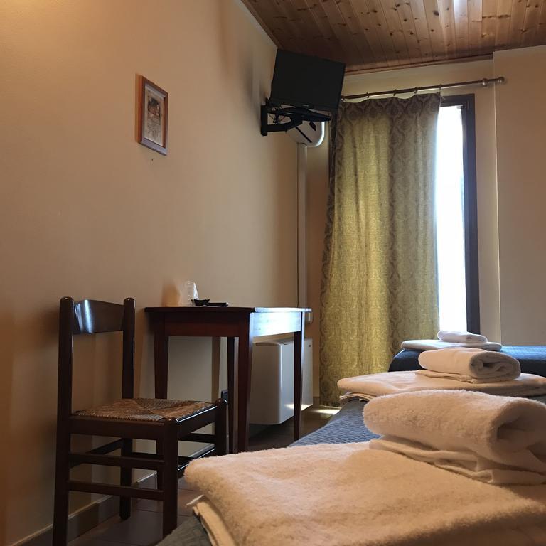 Agriturismo Ai Due Volti Dossobuono Exterior foto